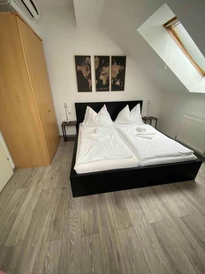 Pension Lizzi Vienna Exterior photo
