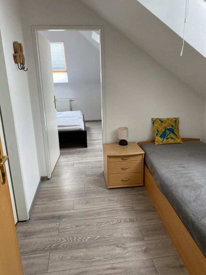 Pension Lizzi Vienna Exterior photo
