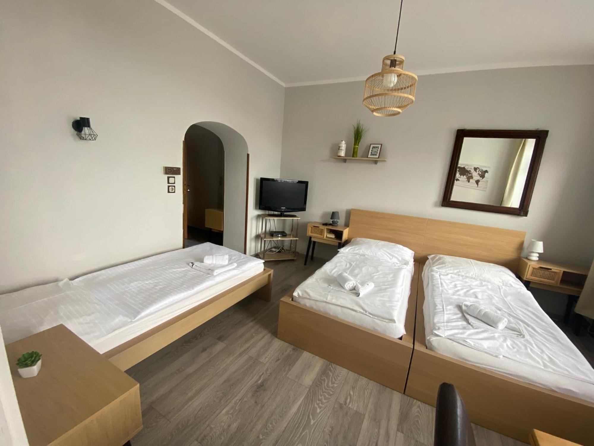 Pension Lizzi Vienna Exterior photo