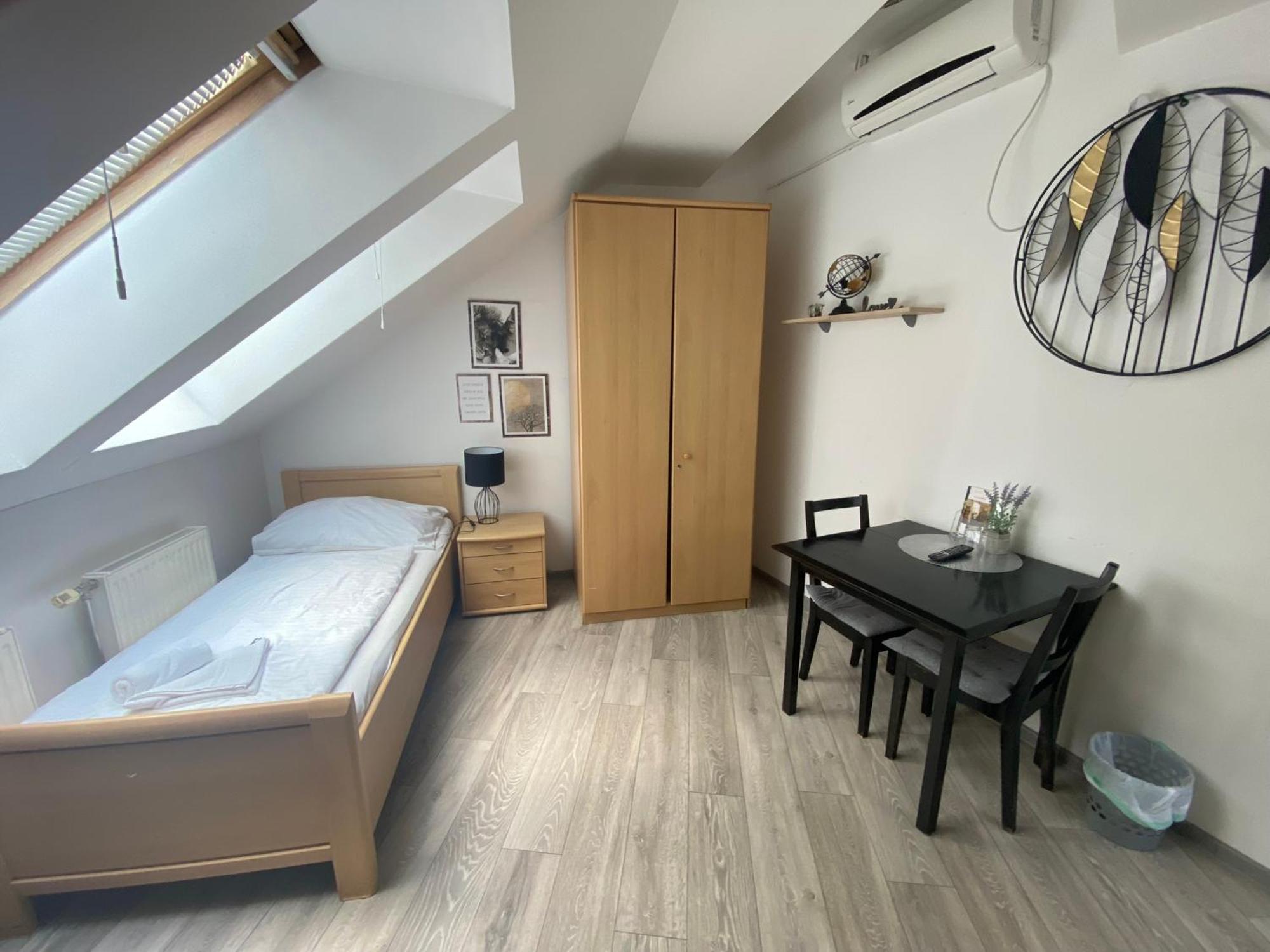 Pension Lizzi Vienna Exterior photo